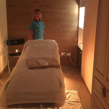 Guest house Relais Dei Mandorli 4*