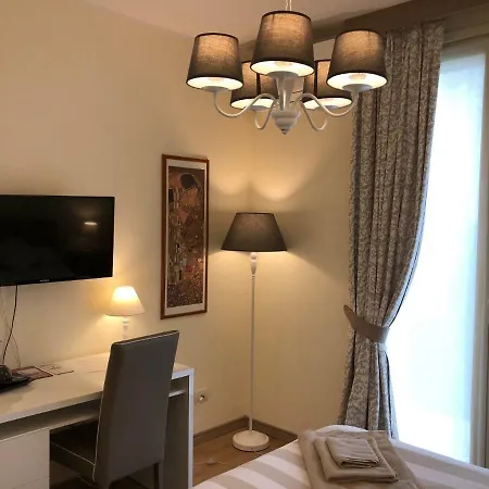 Relais Dei Mandorli Pensionat 4*