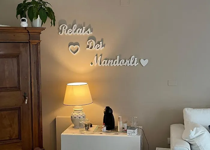 Relais Dei Mandorli Gæstehus 4*
